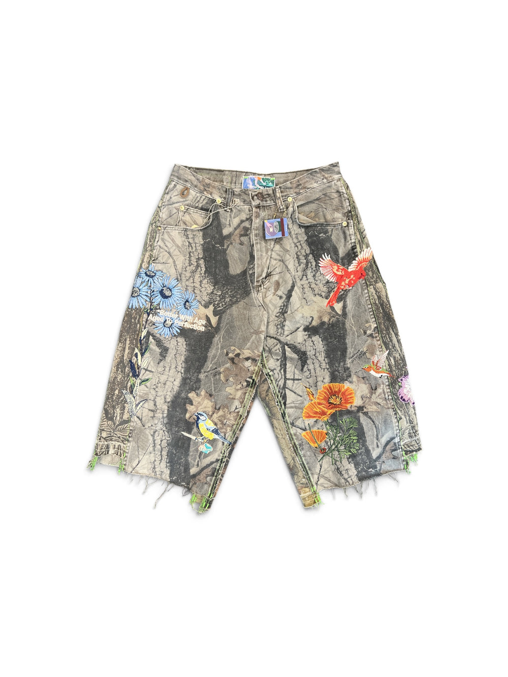 BETTER WITH AGE AMALIA TRIPLE-WIDE LONG CAMO SHORT CAMO